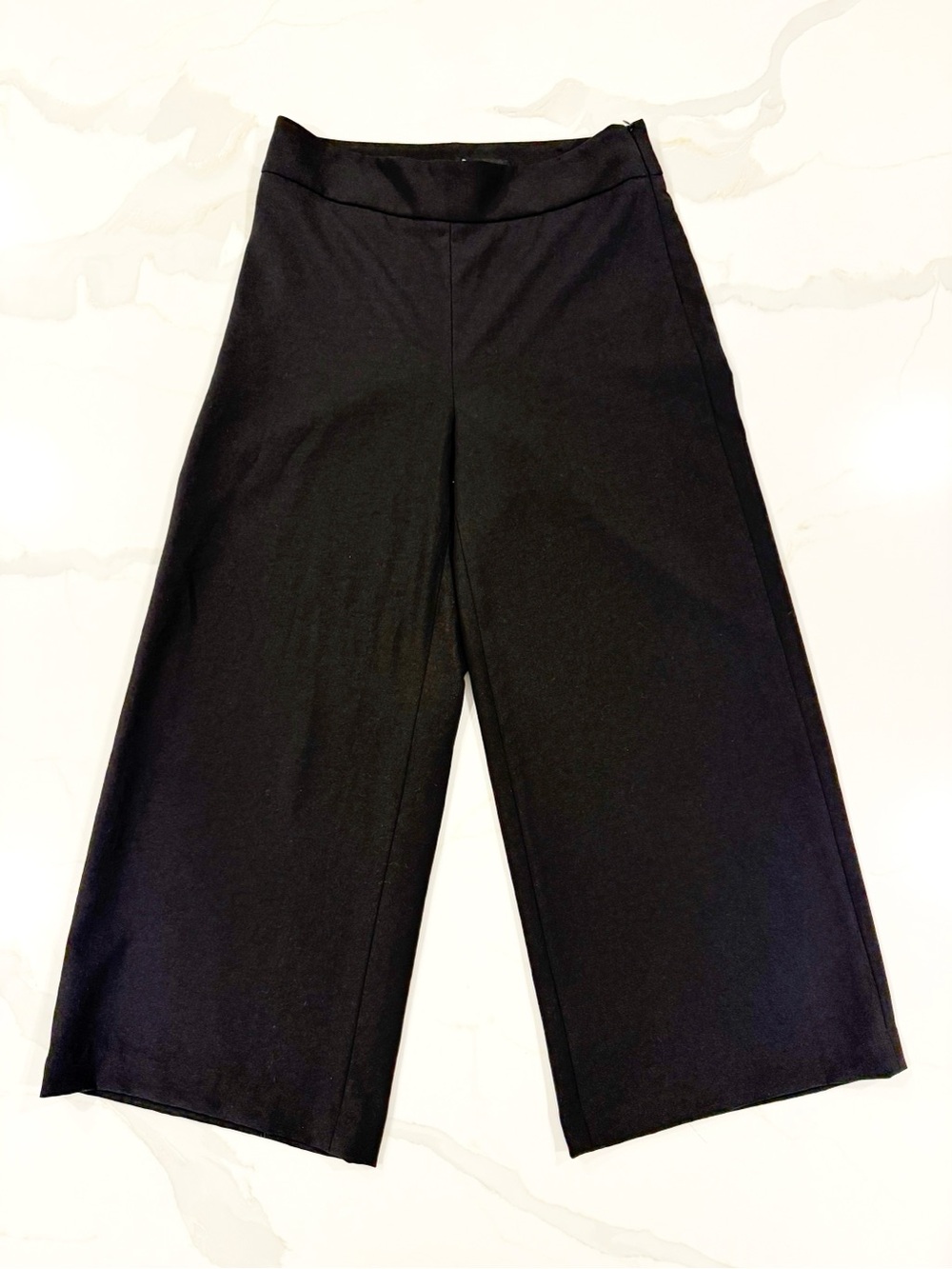 NEW Dalia Gaucho Pants Sz 2